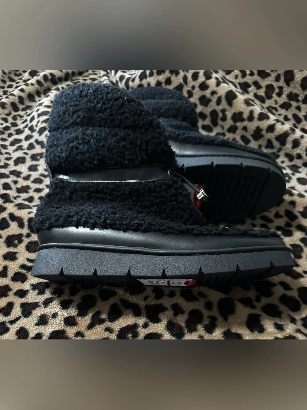 NEW MARC FISHER LTD KAMURYN COZY DRAWSTRING BOOTIES IN BLACK